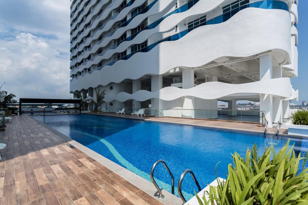 Cardamom The Wave&atlantis Town Malacca